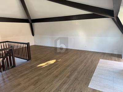 WOHNEN MIT STIL: MIT KAMIN - Maisonettenwohnung Stuttgart Hedelfingen | Angebot:27531059