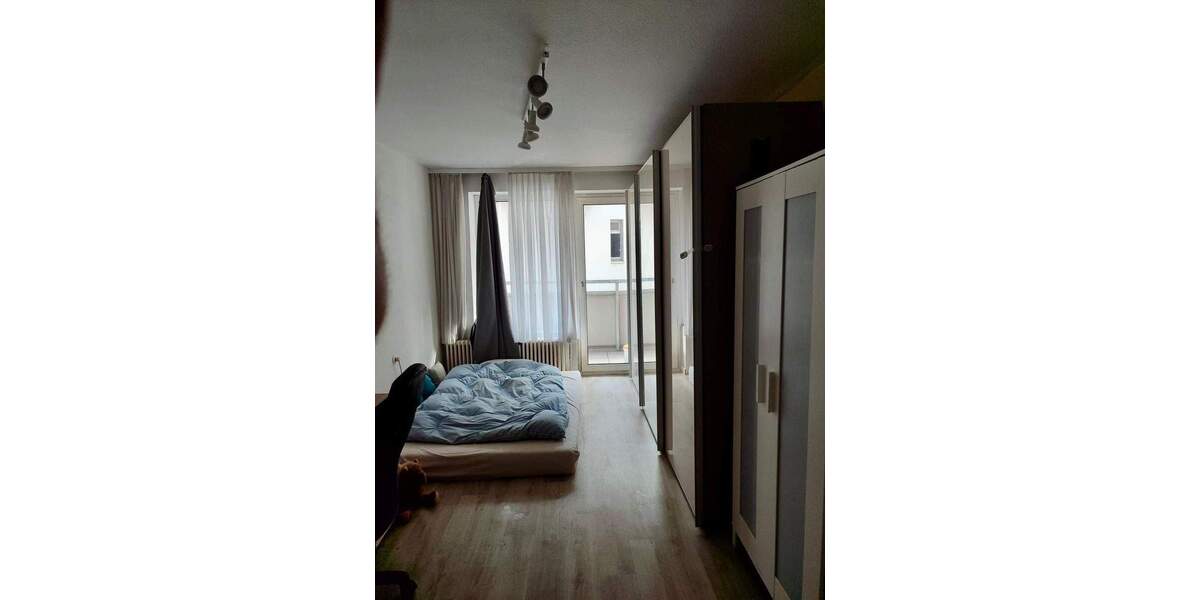 Etagenwohnung Stuttgart Ost - 3 Zimmer, 72 m&sup2;, 225.000&euro; | Angebot:25737011