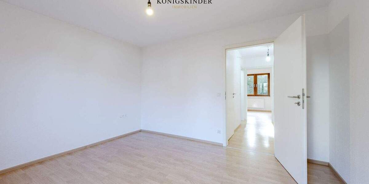 Etagenwohnung Stuttgart / Obertürkheim Obertürkheim - 3 Zimmer, 84 m&sup2;, 324.900&euro; | Angebot:25676122