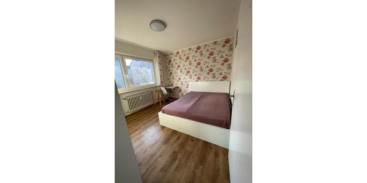 Etagenwohnung Esslingen am Neckar Oberesslingen - 2 Zimmer, 45 m&sup2;, 199.000&euro; | Angebot:26965594