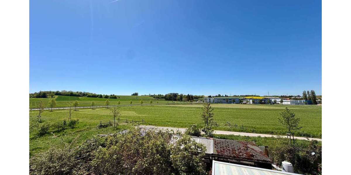 Etagenwohnung Magstadt - 7 Zimmer, 168 m&sup2;, 1.750&euro; | Angebot:27567549