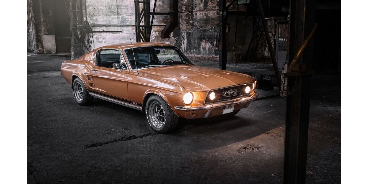 Ford Mustang 100.000 km 78.500 &euro; Stuttgart 70192