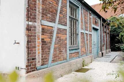 Zimmer Esslingen am Neckar Innenstadt - 1 Zimmer, 1.700&euro; | Angebot:25527380