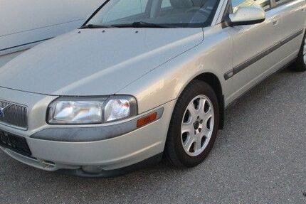 Volvo S80 300.660 km 1.550 &euro; Stuttgart 70597