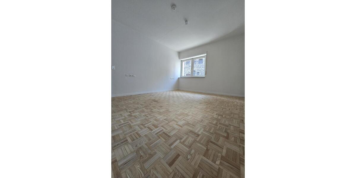 Erdgeschoßwohnung Stuttgart Stuttgart-Nord - 2.5 Zimmer, 65 m&sup2;, 1.200&euro; | Angebot:25131282