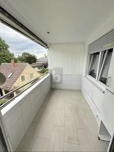 GEPFLEGT, HELL UND GUT GESCHNITTEN IN RUHIGER LAGE - Etagenwohnung Ditzingen | Angebot:25420108