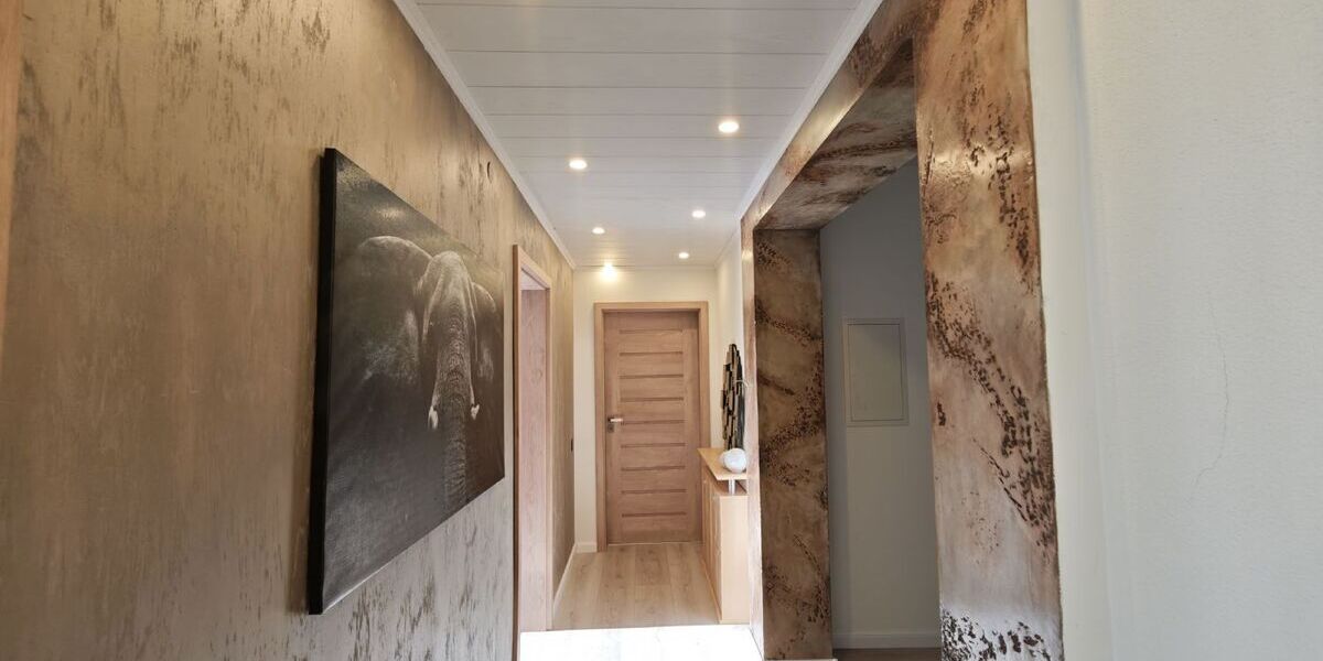 Starke Kapitalanlage - 5-Familienhaus mit Ausbaupotential - Mehrfamilienhaus, Wohnhaus Tiefenbronn | Angebot:24568753