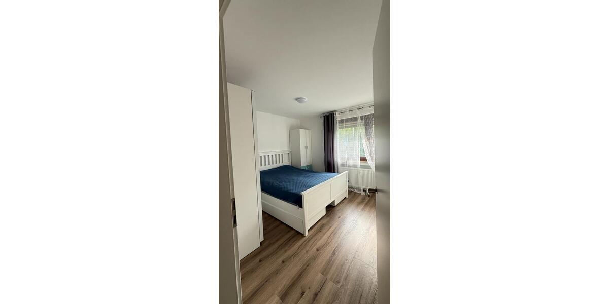 Etagenwohnung Heilbronn Böckingen - 3.5 Zimmer, 90 m&sup2;, 1.500&euro; | Angebot:27582001