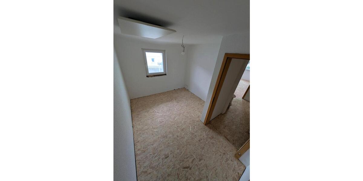 Maisonettenwohnung Oberboihingen - 4.5 Zimmer, 120 m&sup2;, 1.850&euro; | Angebot:26647616