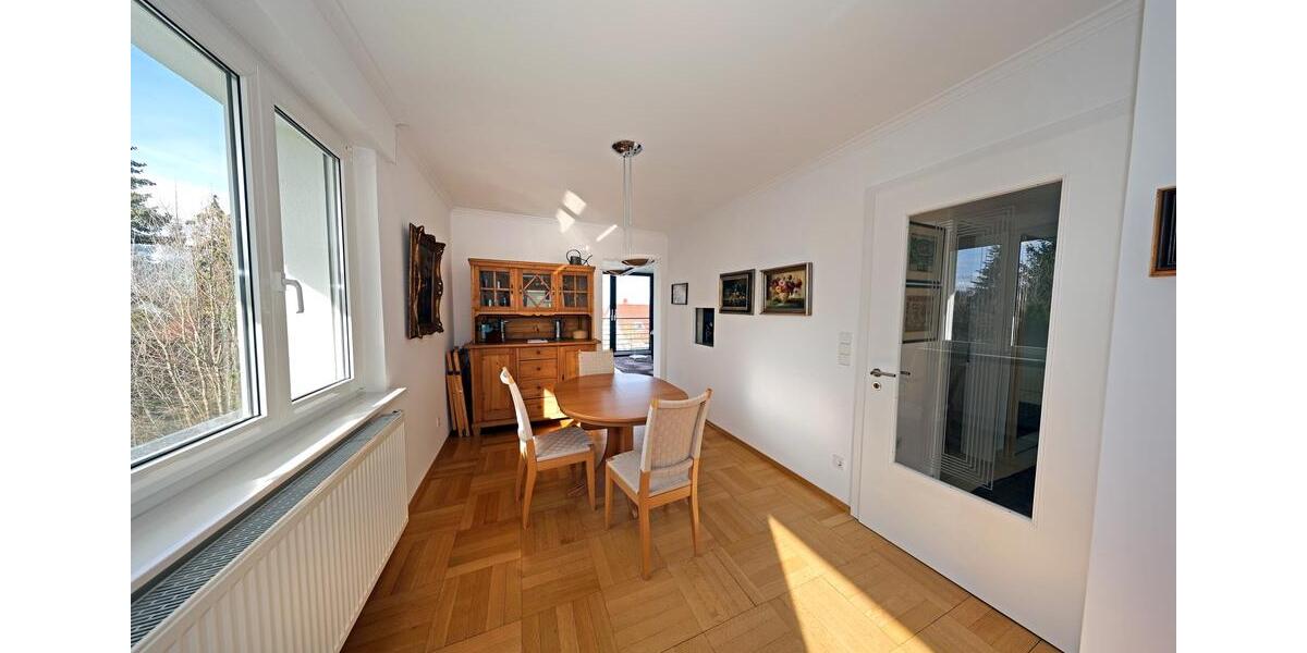 Etagenwohnung Schwieberdingen - 4.5 Zimmer, 110 m&sup2;, 2.000&euro; | Angebot:24678659