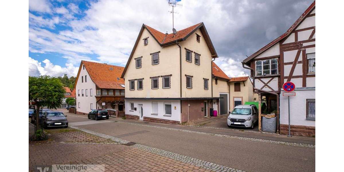 Einfamilienhaus Weil der Stadt - 7 Zimmer, 140 m&sup2;, 390.000&euro; | Angebot:26790933