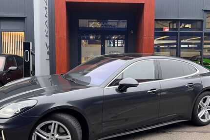 Porsche Panamera 2.900 km 106.600 &euro; Sindelfingen 71065