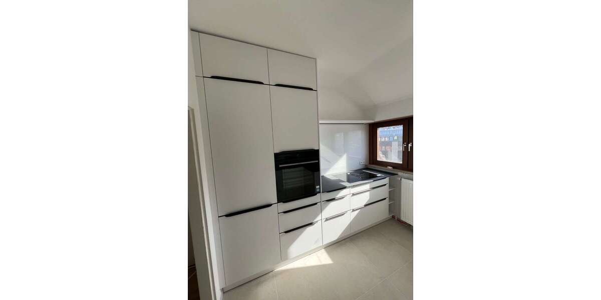 Etagenwohnung Stuttgart - 2 Zimmer, 65 m&sup2;, 1.450&euro; | Angebot:25548273