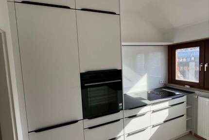 Wohnung Stuttgart - 2 Zimmer, 65 m&sup2;, 1.450&euro; | Angebot:25548273