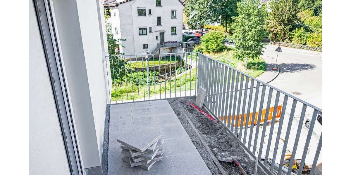 Hochwertig sanierte 3-Zimmer-Wohnung mit zwei Balkonen - 3- Esslingen am Neckar Oberesslingen | Angebot:27517979