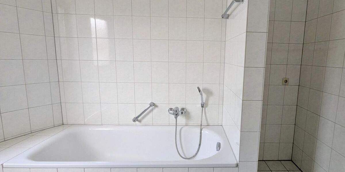 Einfamilienhaus Ötisheim - 7 Zimmer, 168 m&sup2;, 450.000&euro; | Angebot:25777927