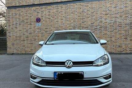 VW Golf 88.639 km 11.500 &euro; Stuttgart 70437