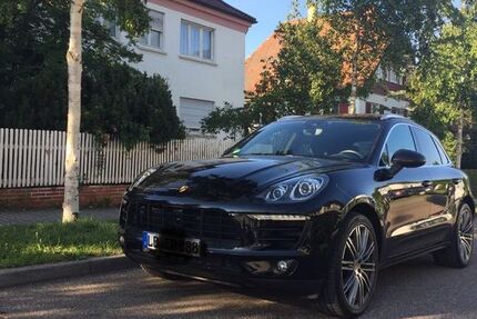 Porsche Macan 152.300 km 29.980 &euro; Plochingen 73207