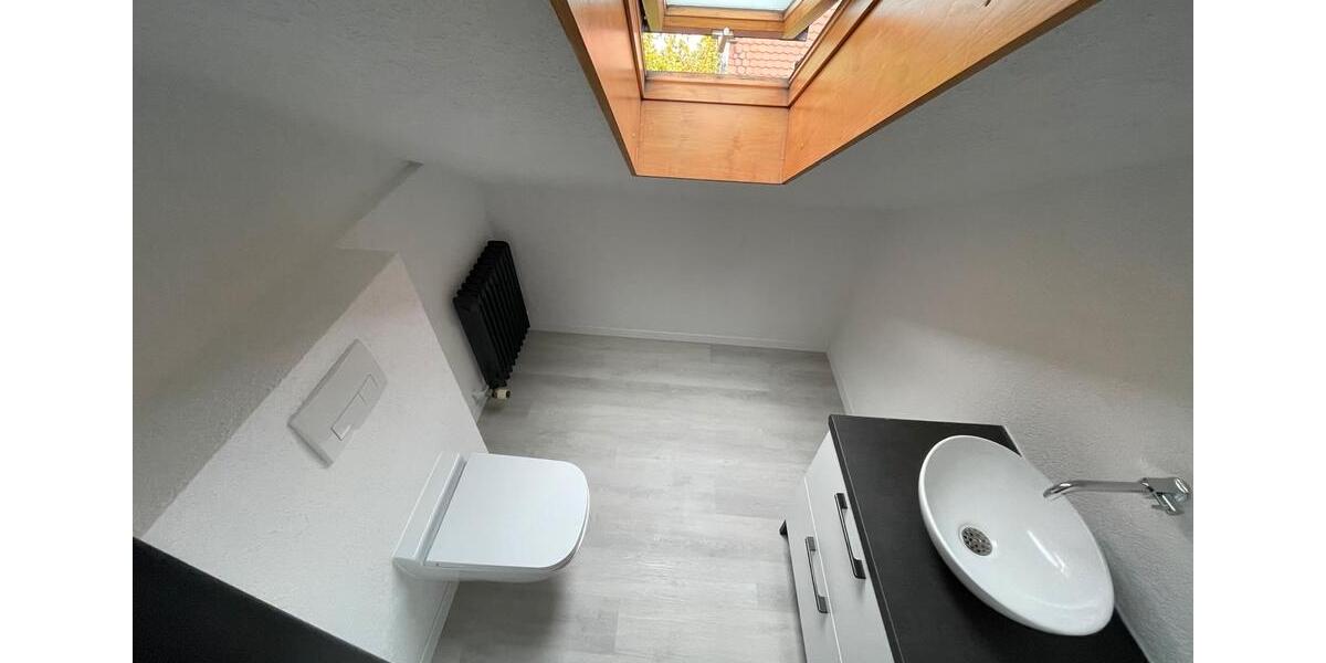 Dachgeschoßwohnung Heilbronn Horkheim - 2 Zimmer, 60 m&sup2;, 750&euro; | Angebot:27568319