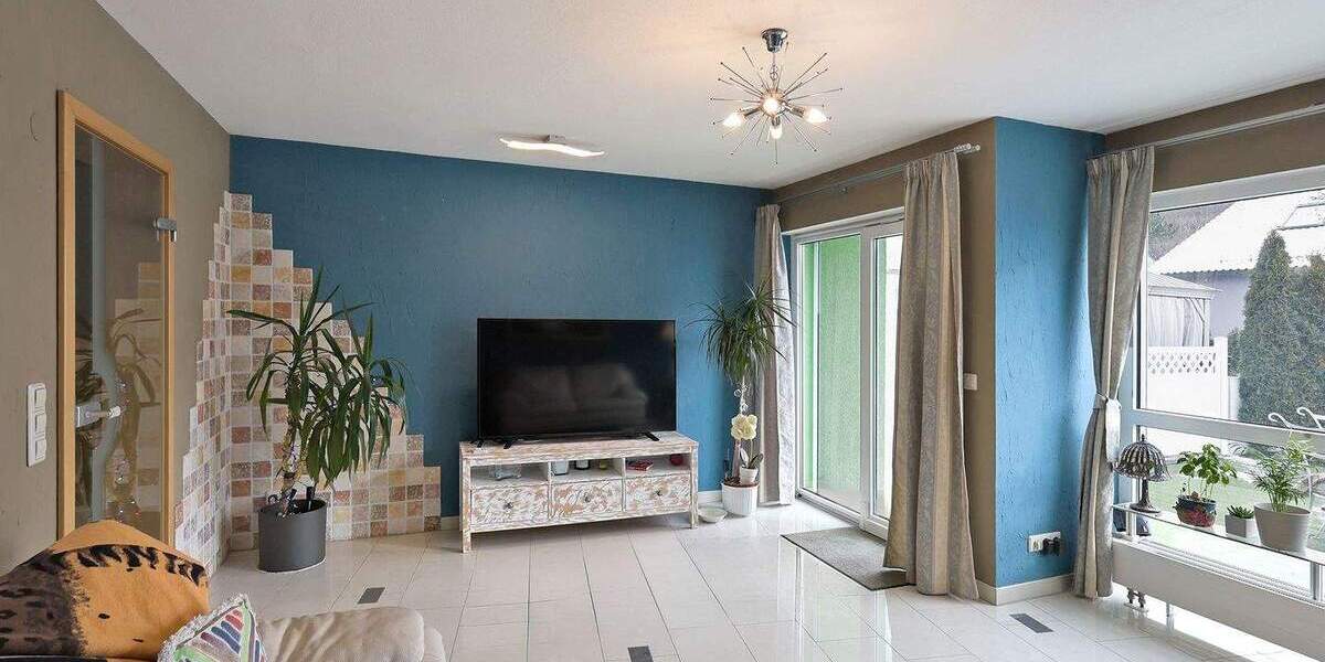 Reihenmittelhaus Leonberg Ramtel - 4 Zimmer, 93 m&sup2;, 439.000&euro; | Angebot:25798973