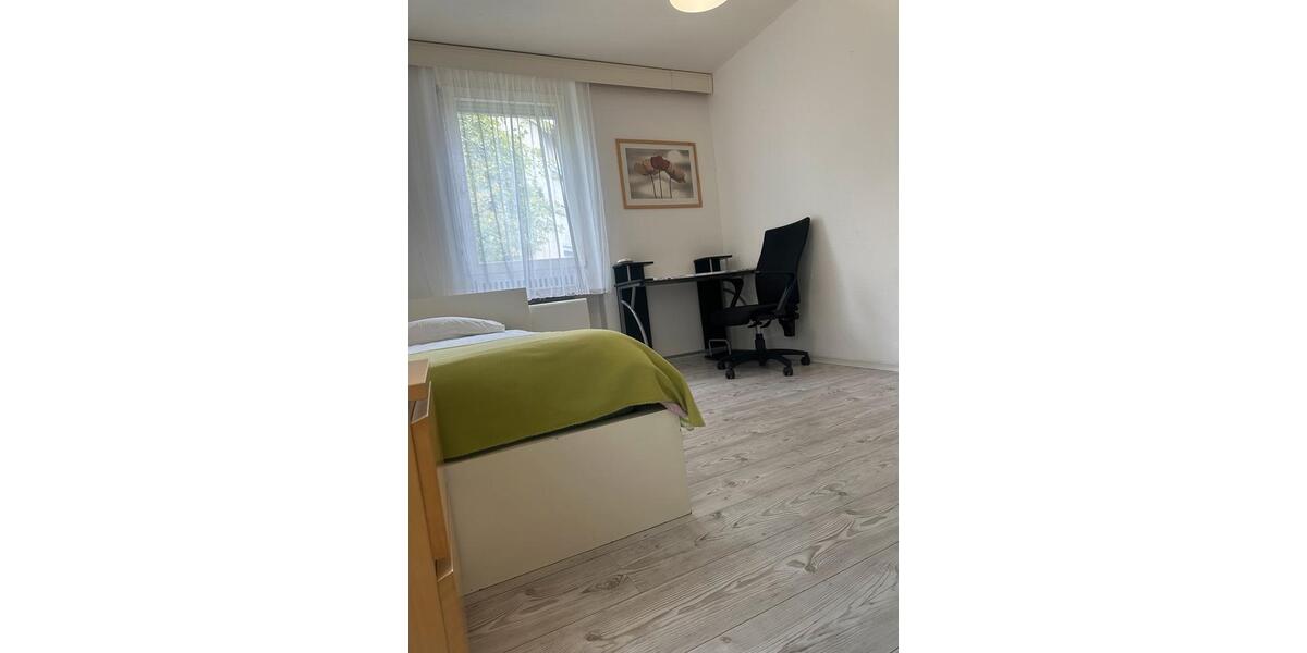 Etagenwohnung Stuttgart Vaihingen - 1 Zimmer, 18 m&sup2;, 650&euro; | Angebot:27584396