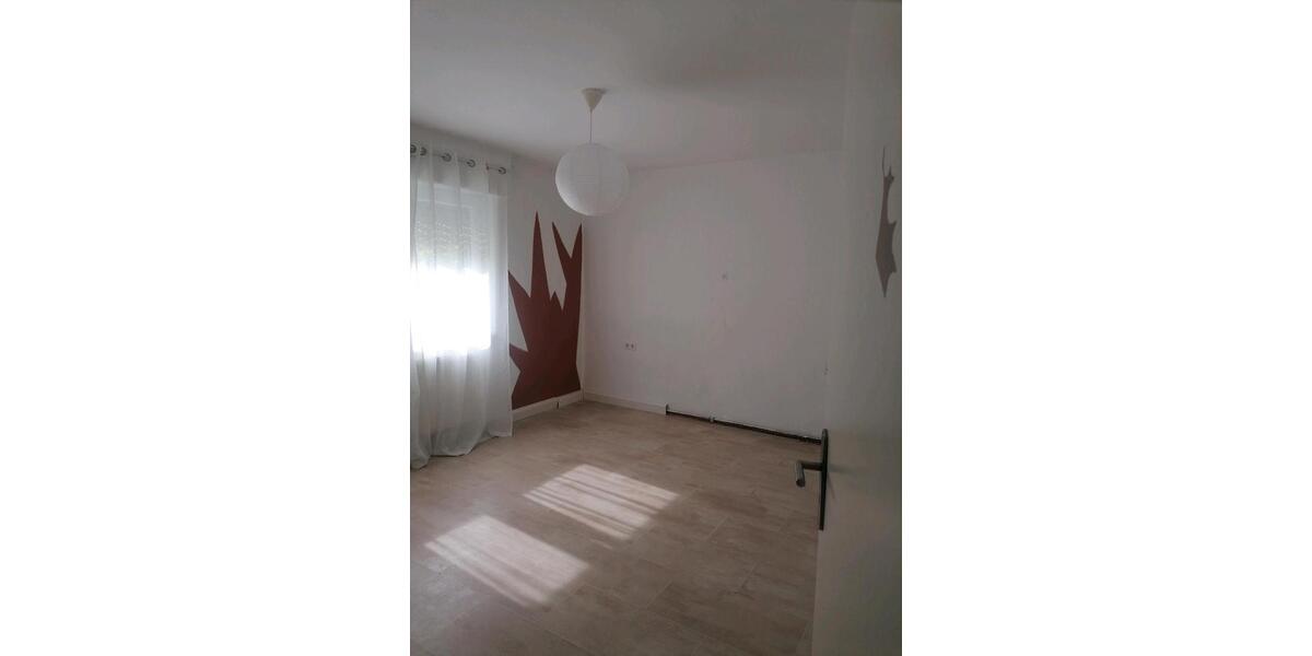 Erdgeschoßwohnung Ludwigsburg Oßweil - 3 Zimmer, 70 m&sup2;, 310.000&euro; | Angebot:26889110