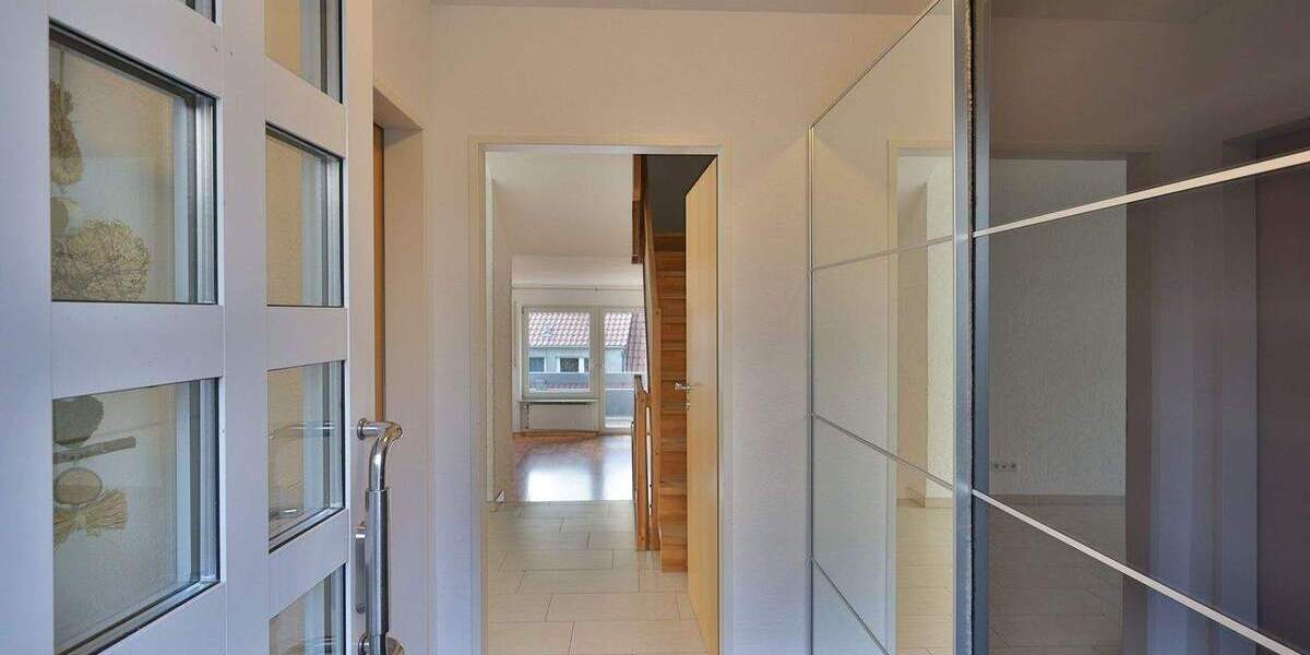 Doppelhaushälfte Weissach - 6 Zimmer, 160 m&sup2;, 595.000&euro; | Angebot:25771593