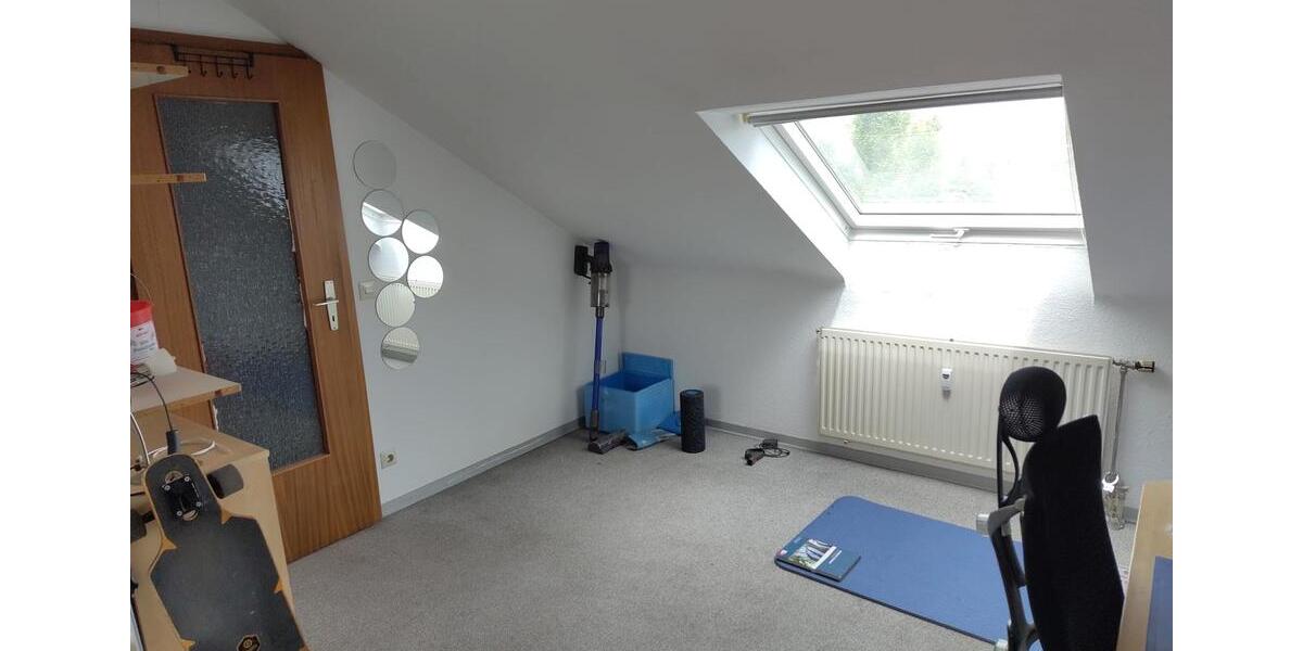 Dachgeschoßwohnung Lauffen am Neckar - 1 Zimmer, 20 m&sup2;, 480&euro; | Angebot:26477381