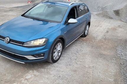 VW Golf 133.000 km 13.200 &euro; Heilbronn 74076