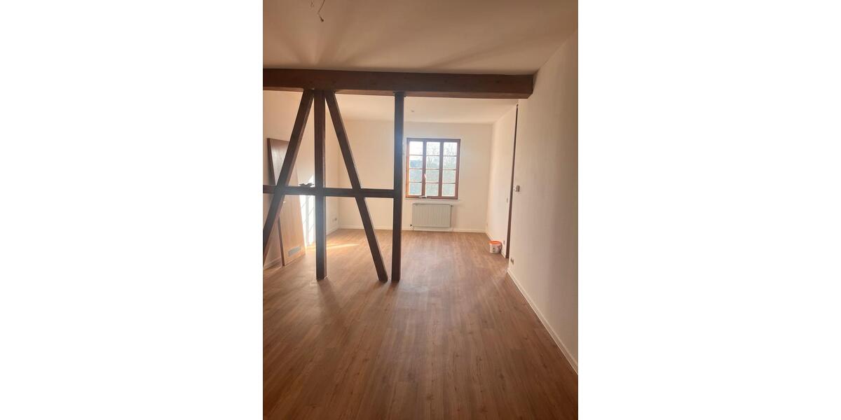 Etagenwohnung Ilsfeld - 2 Zimmer, 65 m&sup2;, 725&euro; | Angebot:25378723