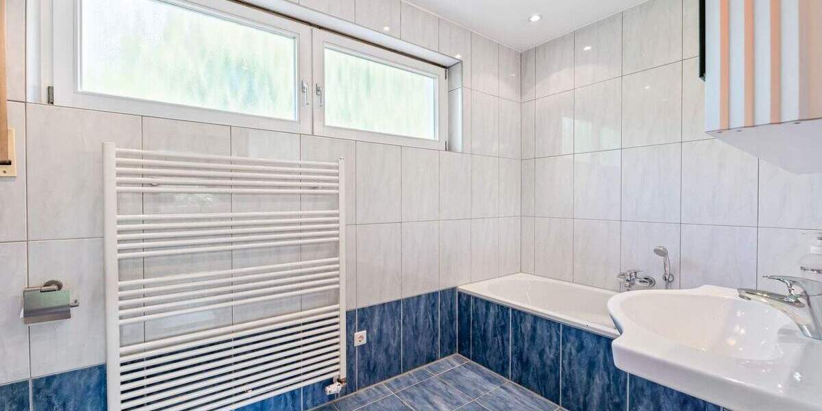 Bungalow Waldenbuch - 7 Zimmer, 227 m&sup2;, 848.500&euro; | Angebot:25754052