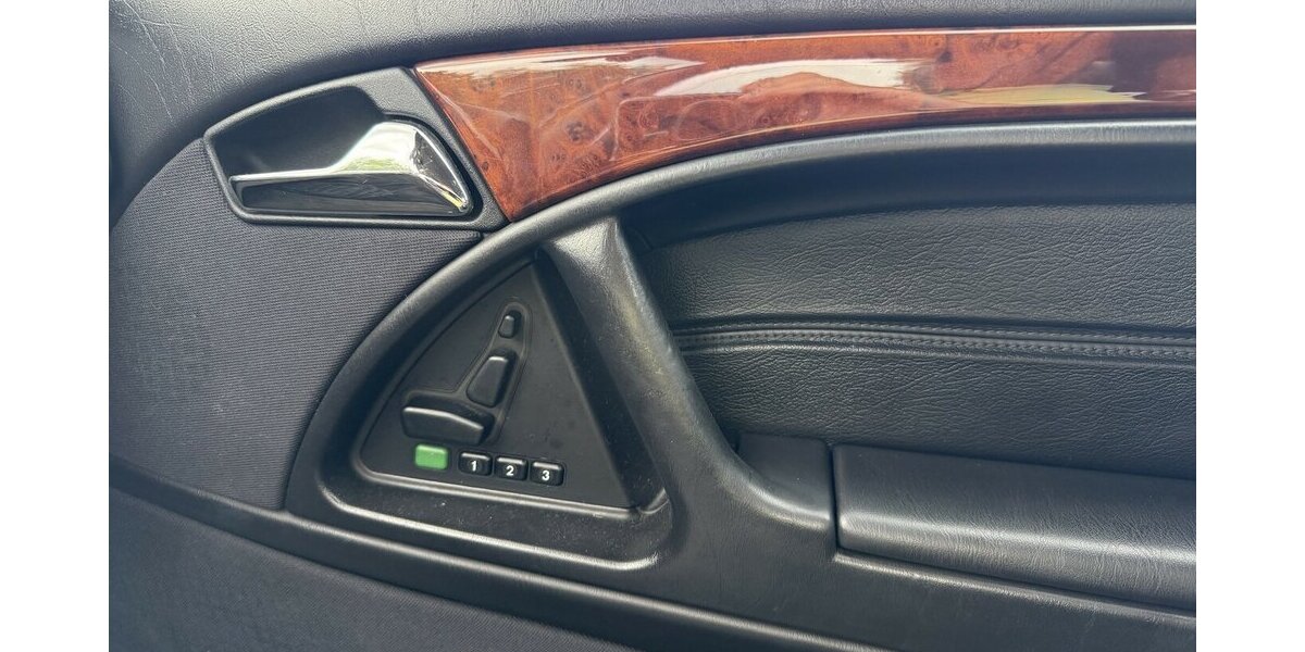 Mercedes-Benz SL 320 R129 Saisonkennzeichen 132.000 km 16.800 &euro; Schorndorf 73614