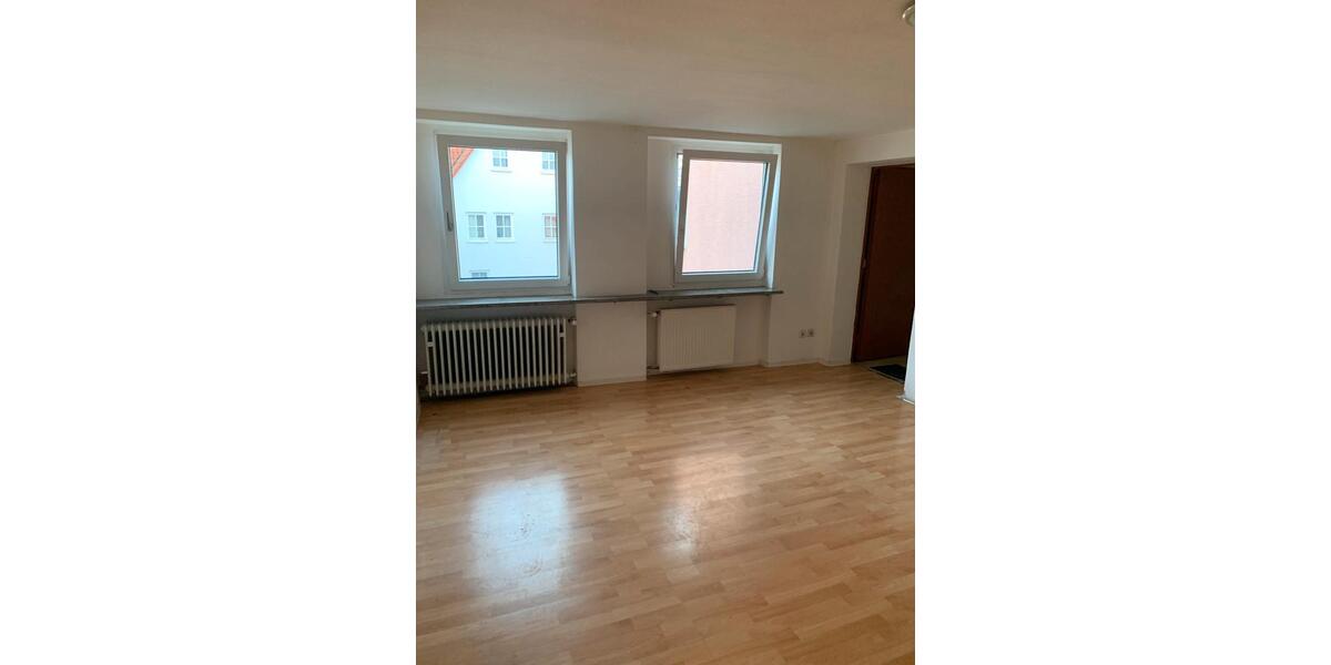 Etagenwohnung Pleidelsheim - 6 Zimmer, 110 m&sup2;, 1.450&euro; | Angebot:26432824