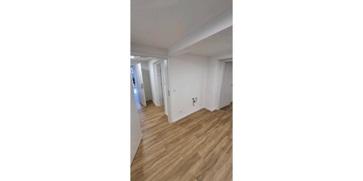 Etagenwohnung Gerlingen - 3 Zimmer, 60 m&sup2;, 1.400&euro; | Angebot:26267572