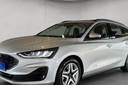 Ford Focus 42.902 km 18.400 &euro; Stuttgart 70190