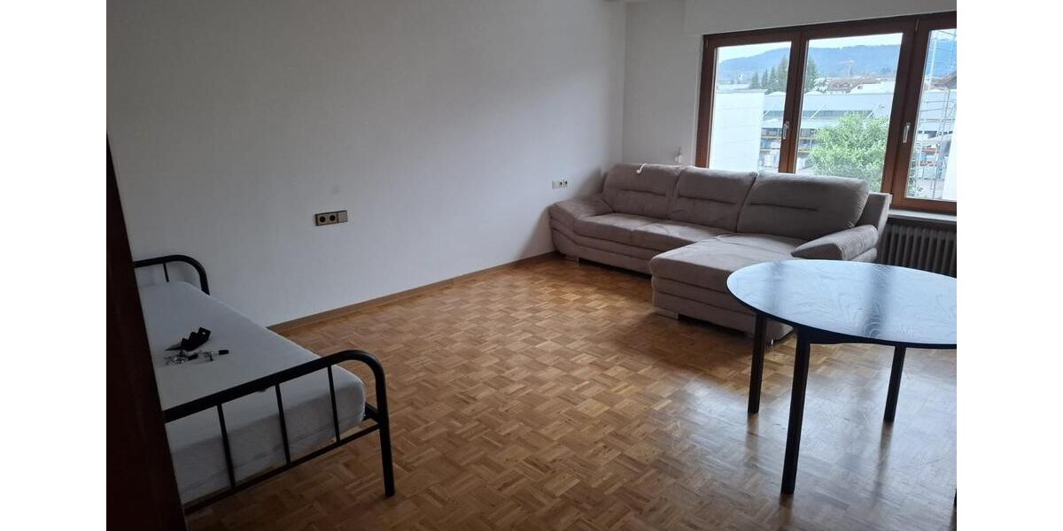 Etagenwohnung Schorndorf - 5 Zimmer, 150 m&sup2;, 1.520&euro; | Angebot:25934865