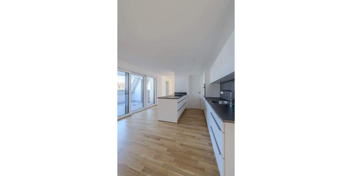 Etagenwohnung Stuttgart / Zuffenhausen Zuffenhausen - 4 Zimmer, 117 m&sup2;, 749.000&euro; | Angebot:25704192