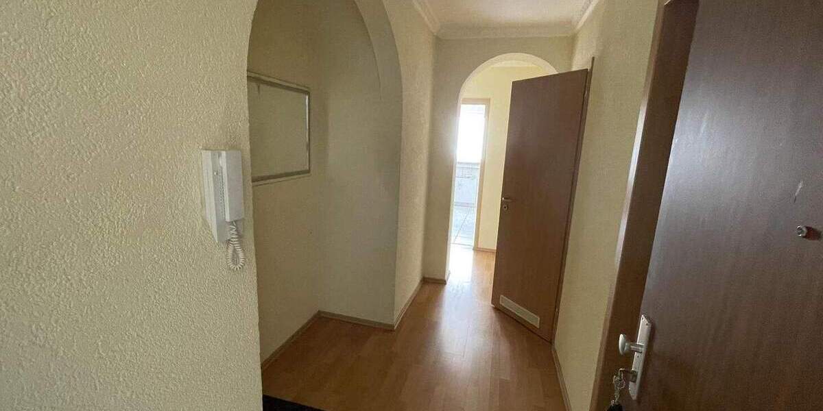 Etagenwohnung Ludwigsburg Eglosheim - 3 Zimmer, 74 m&sup2;, 280.000&euro; | Angebot:25707734