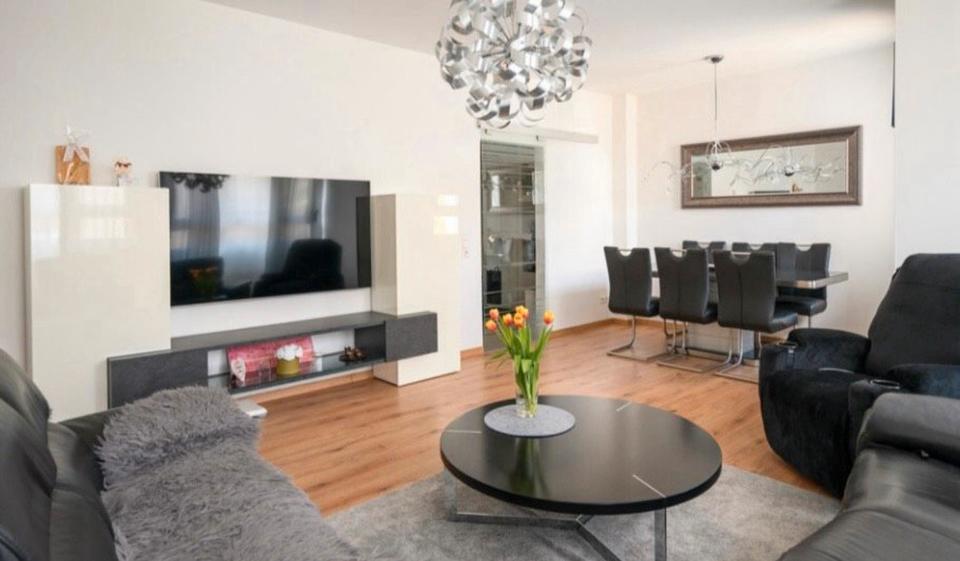 Etagenwohnung Marbach am Neckar - 4 Zimmer, 108 m&sup2;, 450.000&euro; | Angebot:26619155