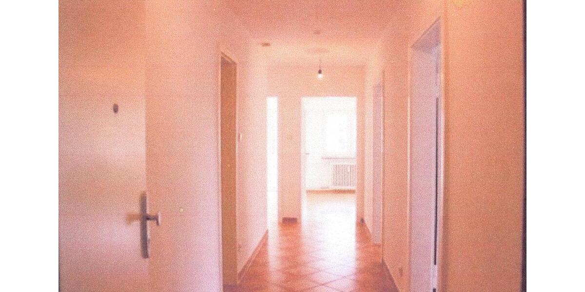Etagenwohnung Stuttgart Stuttgart-Mitte - 3 Zimmer, 82 m&sup2;, 360.000&euro; | Angebot:25436255