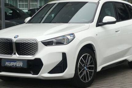 BMW iX1 8.485 km 47.250 &euro; Vaihingen / Enz 71665