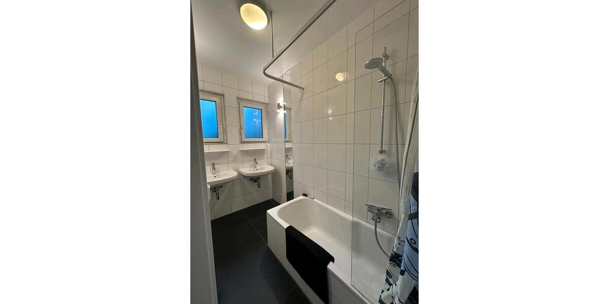 Etagenwohnung Stuttgart Stuttgart-Ost - 3 Zimmer, 76 m&sup2;, 1.350&euro; | Angebot:25931275