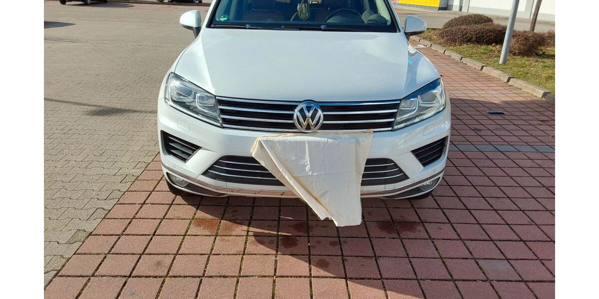 VW Touareg 126.000 km 22.500 &euro; Stuttgart 70435