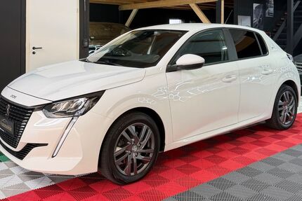 Peugeot 208 57.000 km 12.000 &euro; Korb 71404
