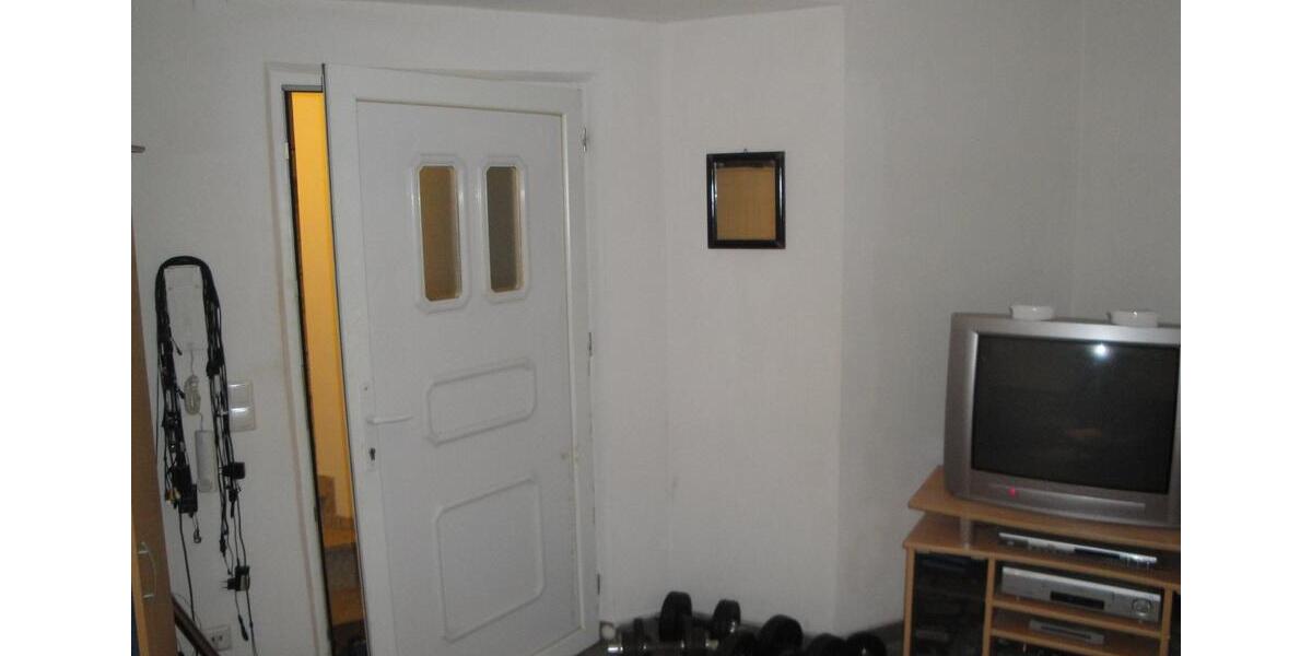 Erdgeschoßwohnung Ludwigsburg - 1 Zimmer, 22 m&sup2;, 610&euro; | Angebot:26073152