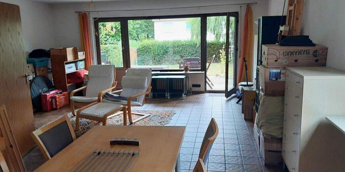 Reihenendhaus Stuttgart Möhringen - 8 Zimmer, 200 m&sup2;, 900.000&euro; | Angebot:25657439