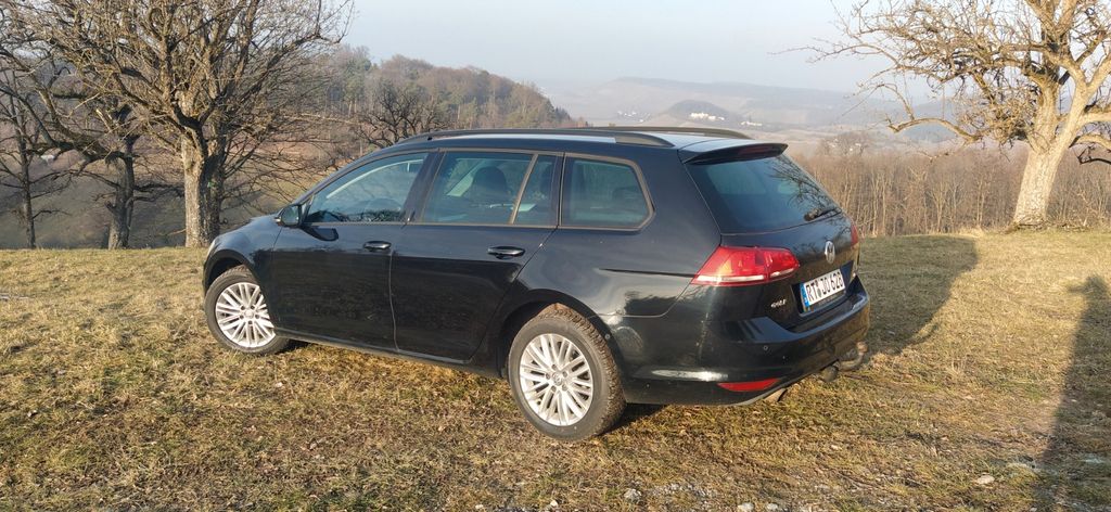 VW Golf 138.000 km 8.999 &euro; Löwenstein 74245