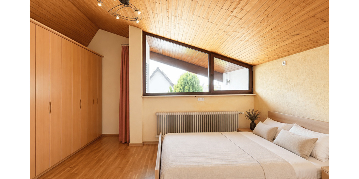 Einfamilienhaus Steinenbronn - 5 Zimmer, 230 m&sup2;, 2.700&euro; | Angebot:26596714