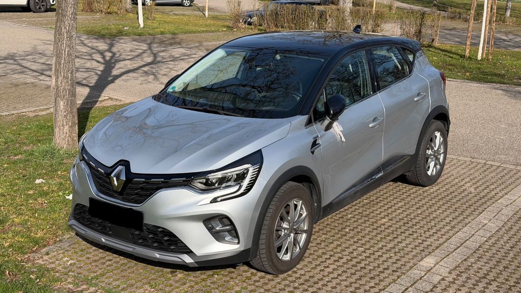 Renault Captur 67.000 km 15.800 &euro; Winnenden 71364