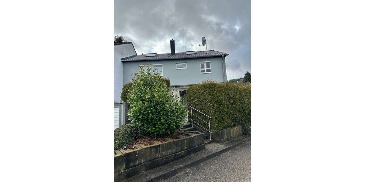 Etagenwohnung Weil der Stadt - 3 Zimmer, 89 m&sup2;, 299.000&euro; | Angebot:25254245